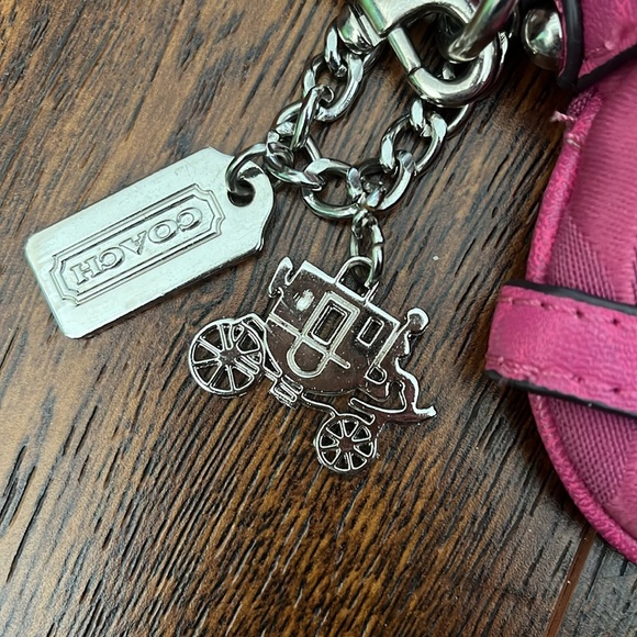 Hot Pink COACH Change Purse NWOT - Picture 4 of 4